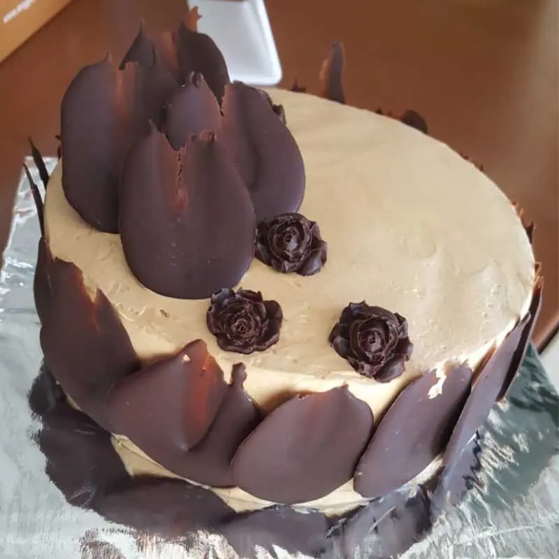 Kue Tart Mawar Coklat